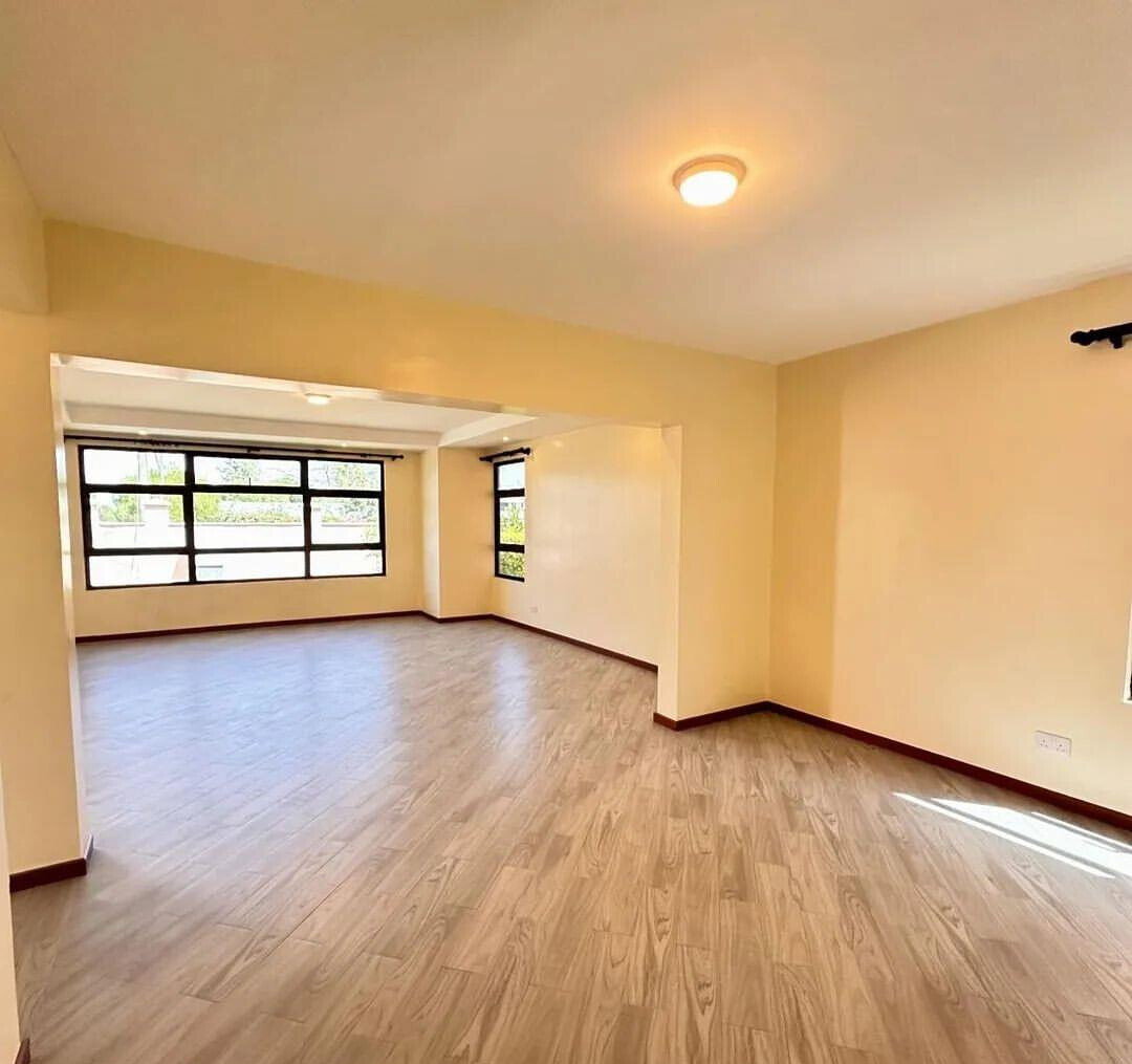 5BR Maisonette with Basement & Attic Space - Syokimau