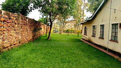 3bdrm House in Ikonyero, Sheywe for sale - Image 1