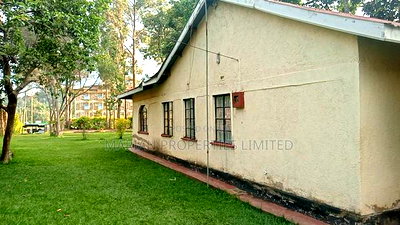 3bdrm House in Ikonyero, Sheywe for sale - Image 3