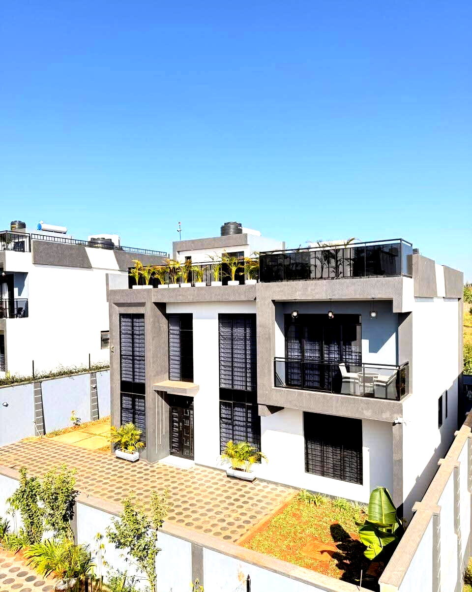 4BR Double-Volume Townhouse with Office & Family Room - Mugutha, Ruiru