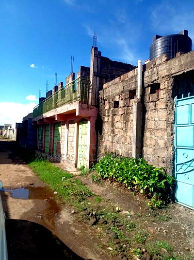 3 Bedrooms Bungalows - Image 1