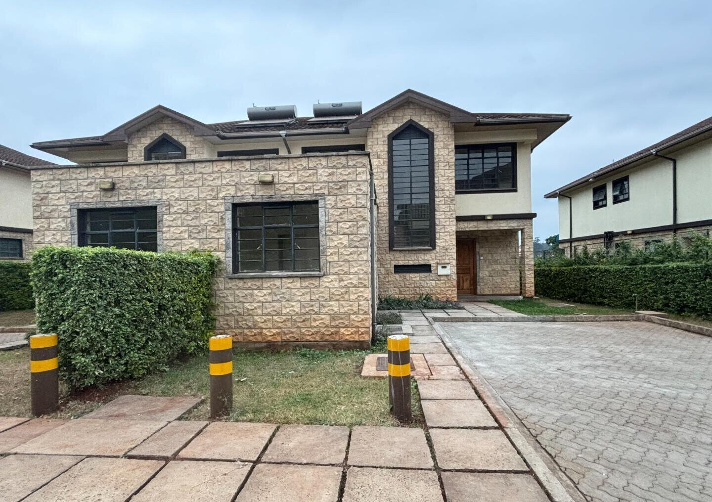 4BR Villa with Fireplace & 1/8 Acre Garden - Off Kiambu Road