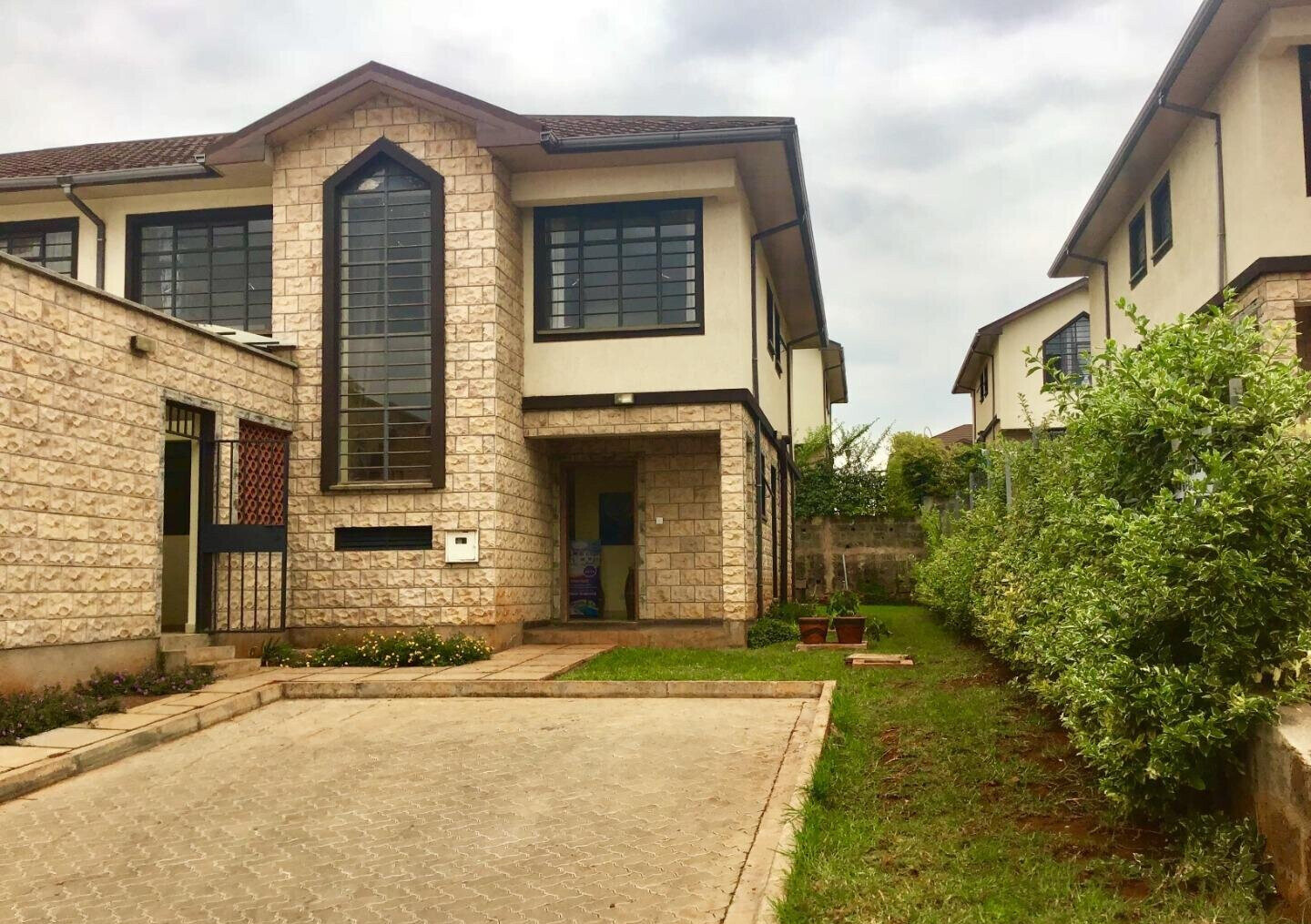 4BR Villa with Fireplace & 1/8 Acre Garden - Off Kiambu Road