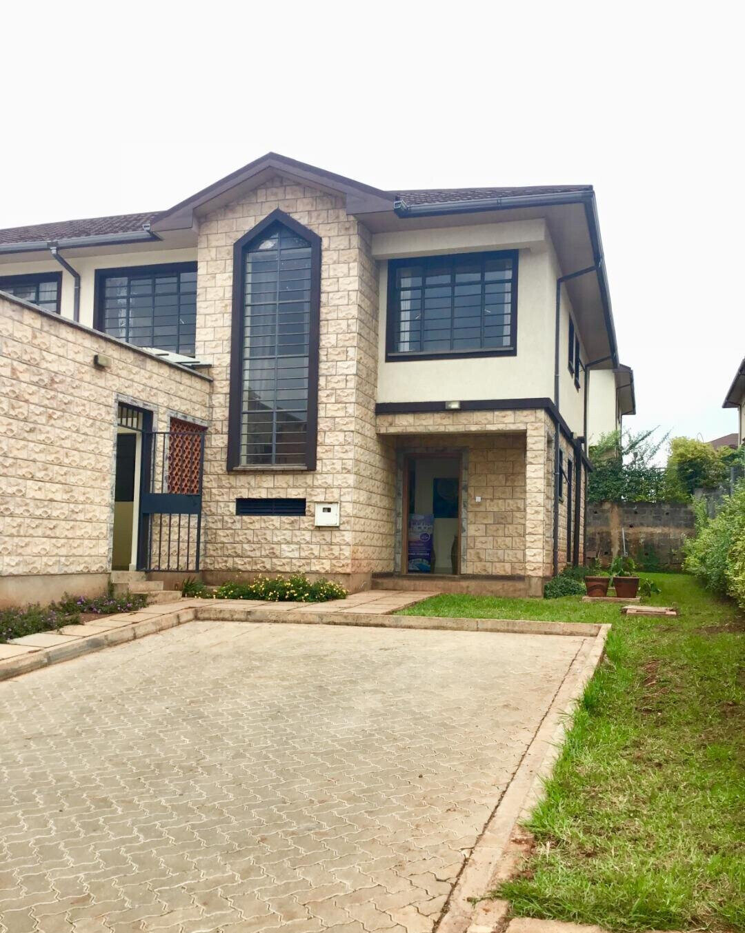 4BR Villa with Fireplace & 1/8 Acre Garden - Off Kiambu Road