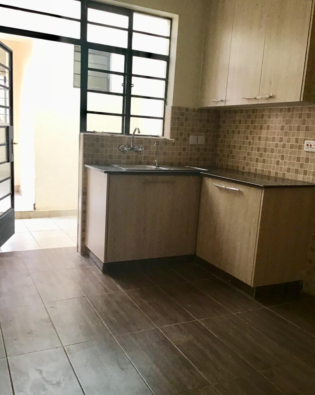 4BR Villa with Fireplace & 1/8 Acre Garden - Off Kiambu Road