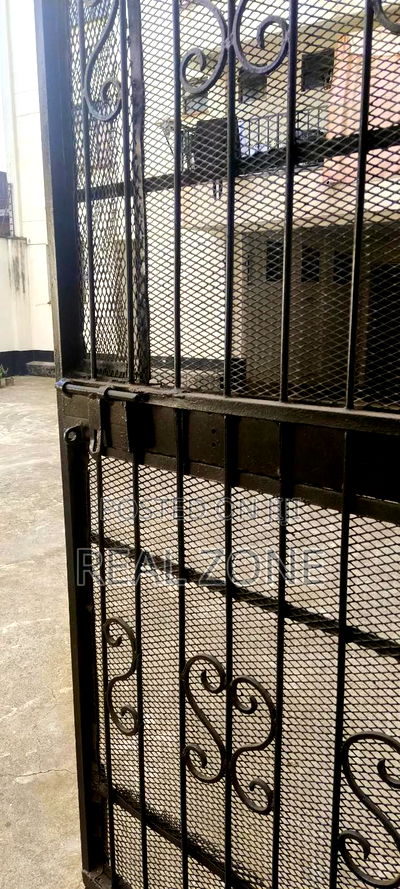 Ngara Area in Nairobi Shop to Let - Image 4