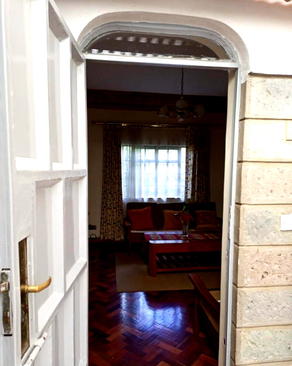 4BR Townhouse with Guest Wing in Gated 10-Unit Estate - Kileleshwa