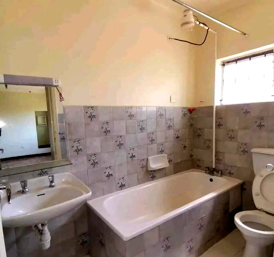 4BR Townhouse with Guest Wing in Gated 10-Unit Estate - Kileleshwa