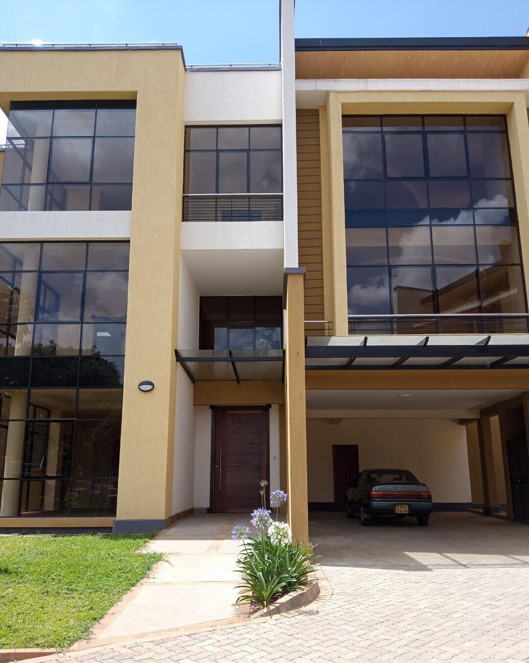 Only 3 Units – 5-Ensuite Townhouse with Rooftop Terrace & DSQ – Lavington