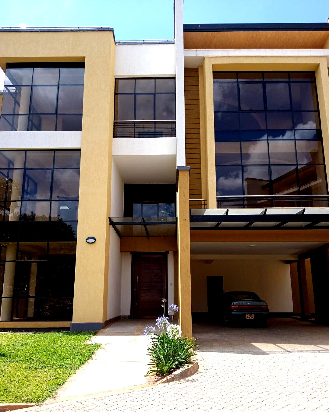 Only 3 Units – 5-Ensuite Townhouse with Rooftop Terrace & DSQ – Lavington