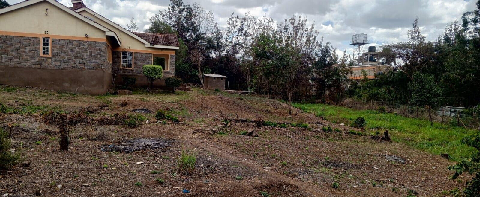 3/4 Acre Garden Plot with Parking