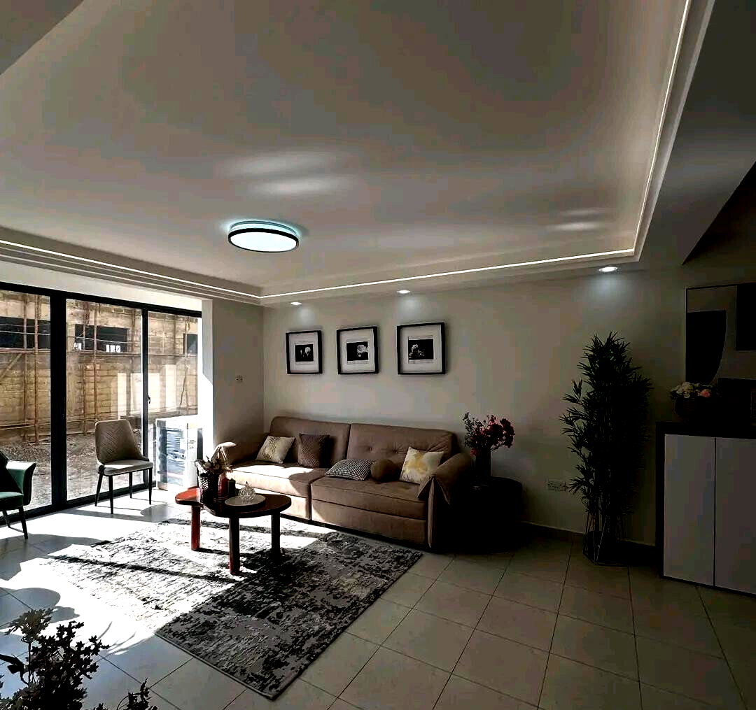 3BR Apartment with Pool & Mall Access - Kitengela's Gated Gem