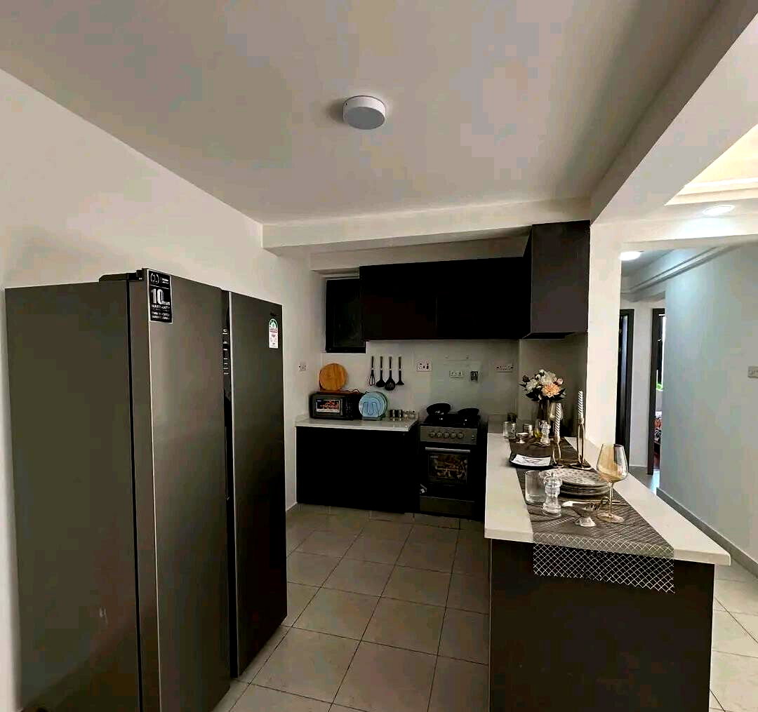 3BR Apartment with Pool & Mall Access - Kitengela's Gated Gem