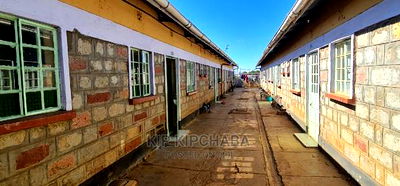 10bdrm Duplex in Kimumu for sale - Image 5