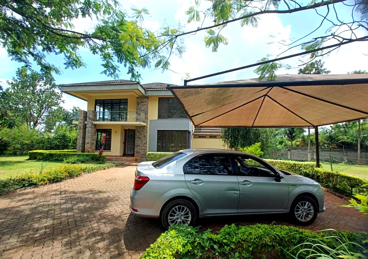 4BR All-Ensuite Townhouse with Private Garden & DSQ - Ridgeways