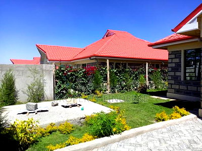3bdrm Bungalow in Kitengela for sale - Image 6