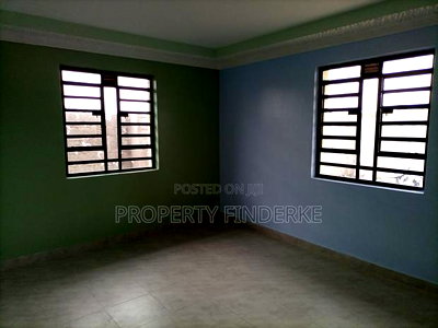 3bdrm Bungalow in Kitengela for sale - Image 4