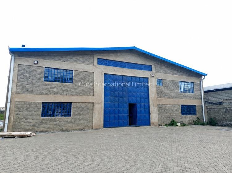 Newly Built stand alone warehouse in half acre commercial plot