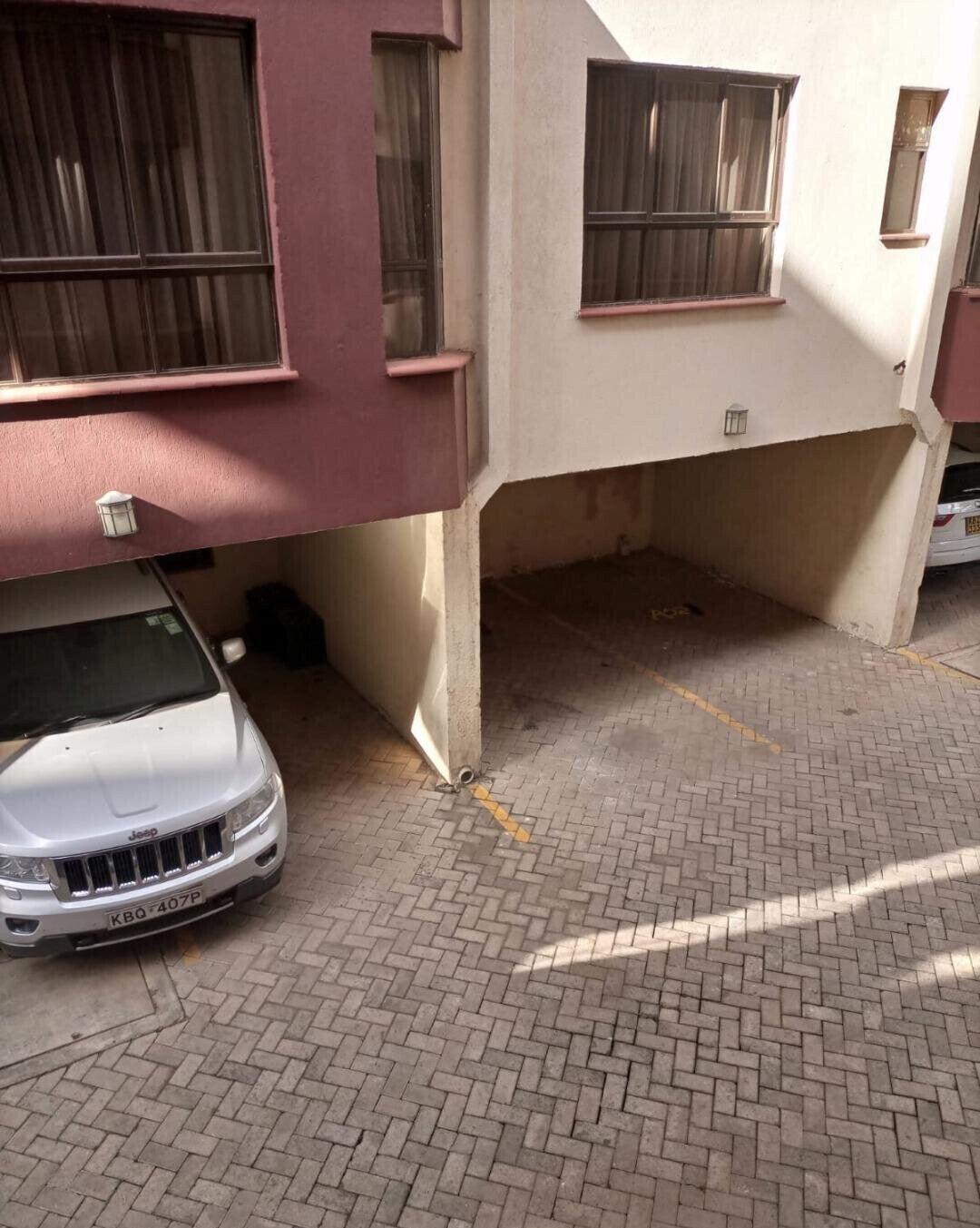 3-Ensuite Townhouse with DSQ on Hatheru Road - Lavington