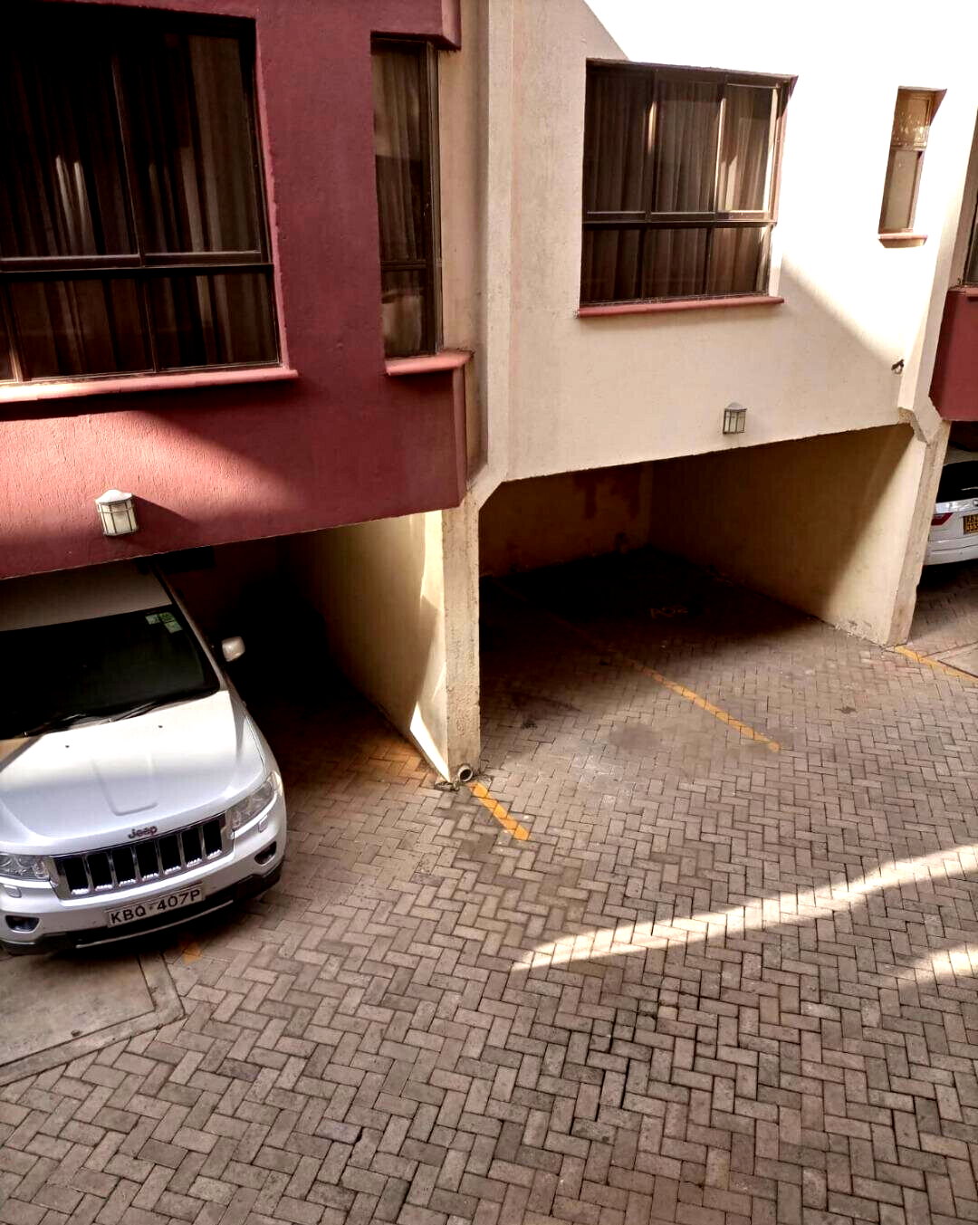 3-Ensuite Townhouse with DSQ on Hatheru Road - Lavington