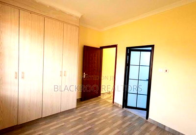 4bdrm Bungalow in Juja for rent - Image 9