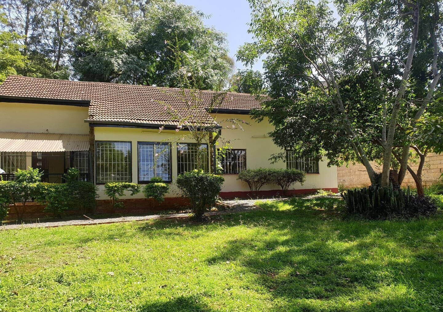 1-Acre Garden Home at KSh 300K