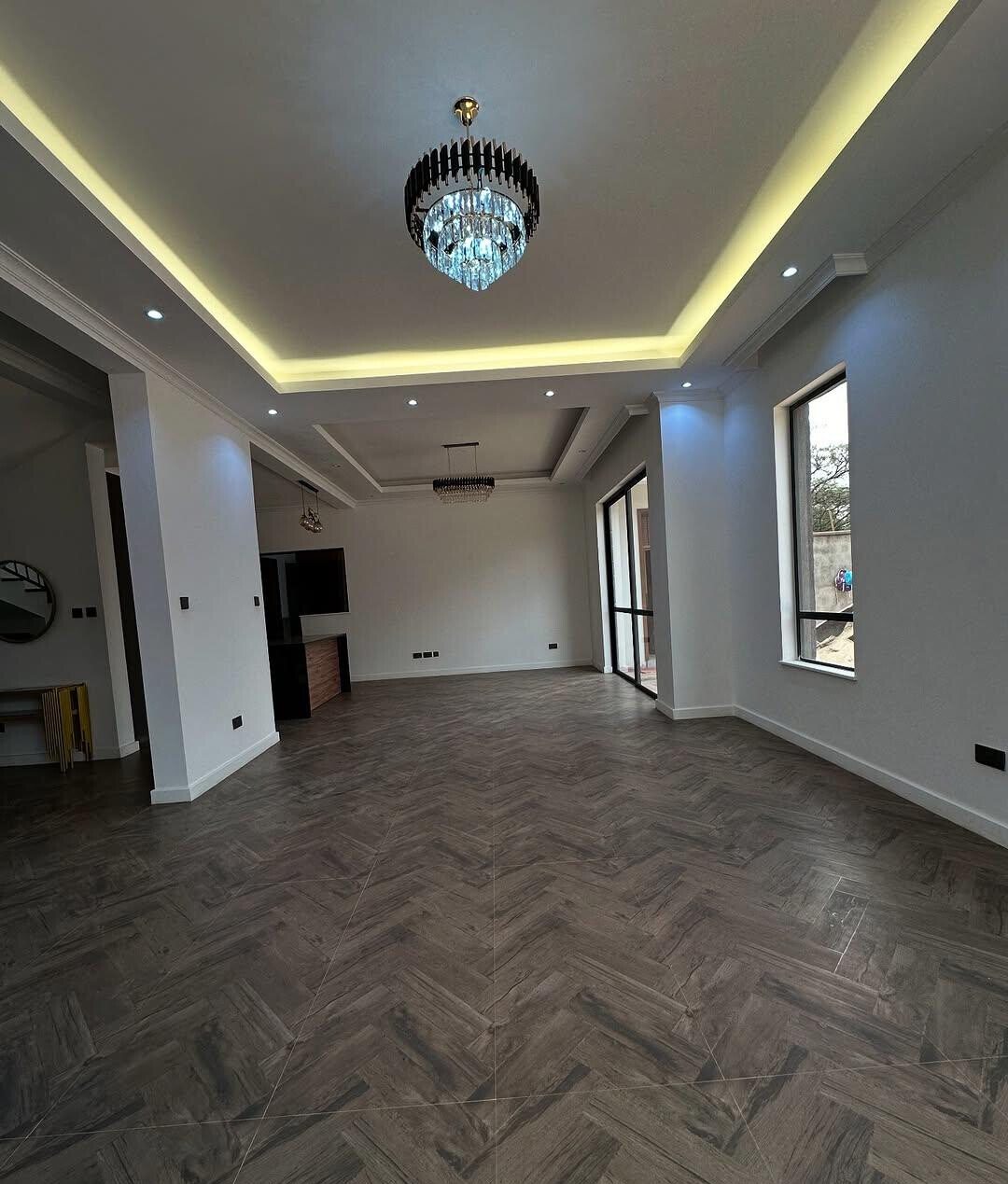 4BR All-Ensuite Townhouse Walking Distance to Lavington Mall