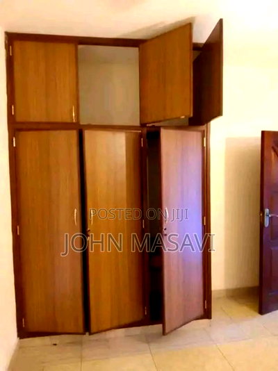 2bdrm Block of Flats in Tudor for rent - Image 3