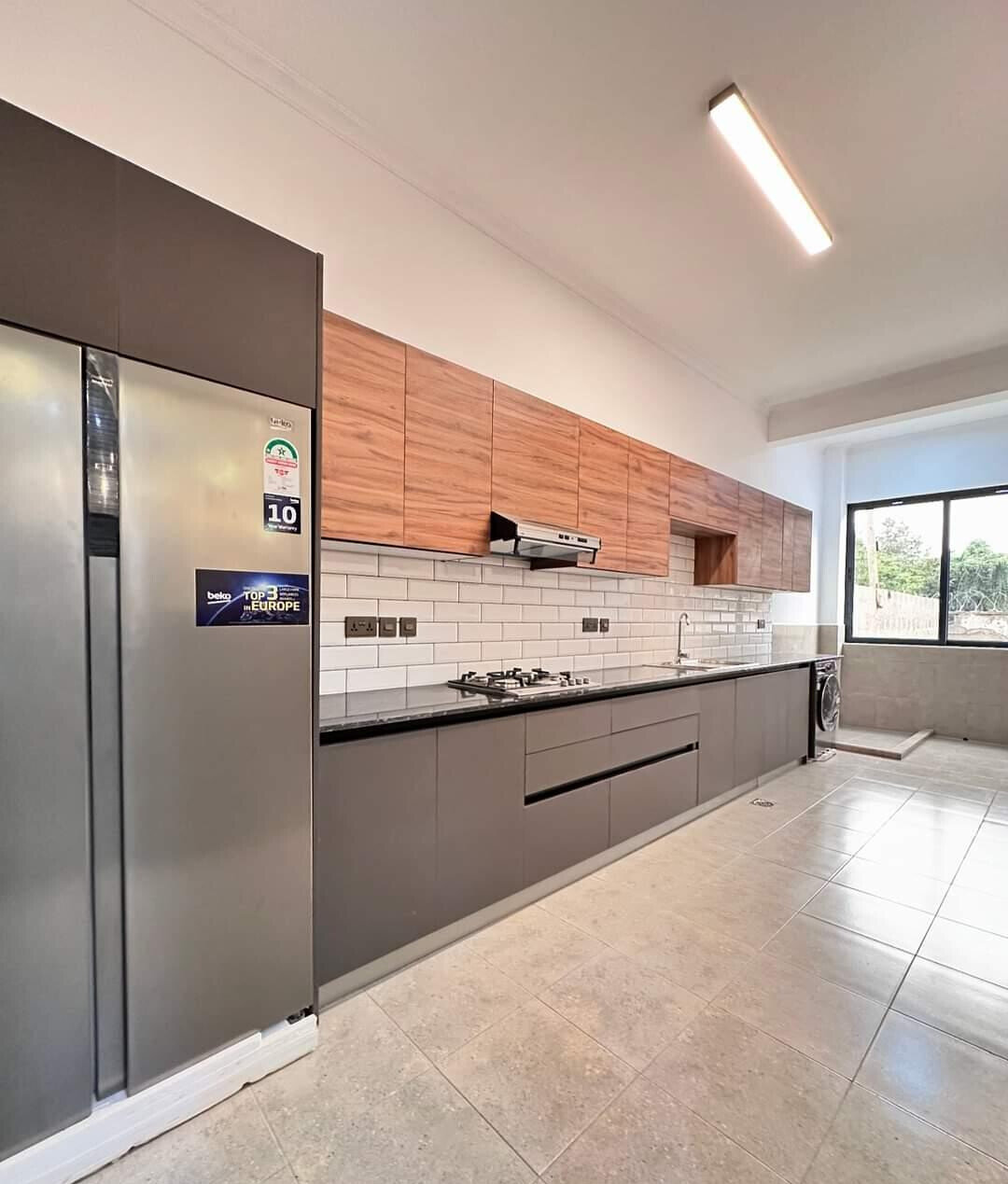 New 4-Ensuite Townhouse with DSQ & Solar - Lavington