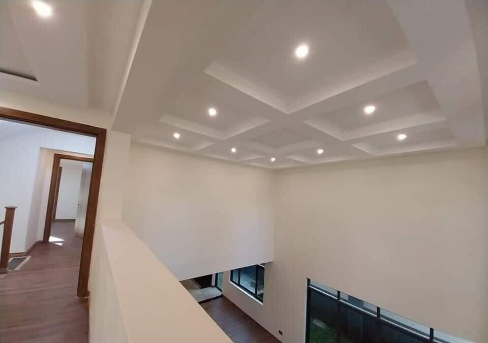 8-Villa Enclave with Rooftop Terrace & Solar Backup - Lavington