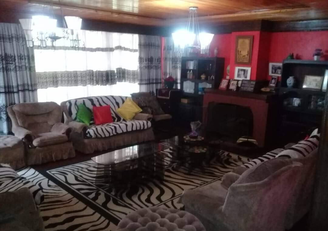 6-Ensuite Townhouse on Full Acre – Near Galleria & Japanese Schools