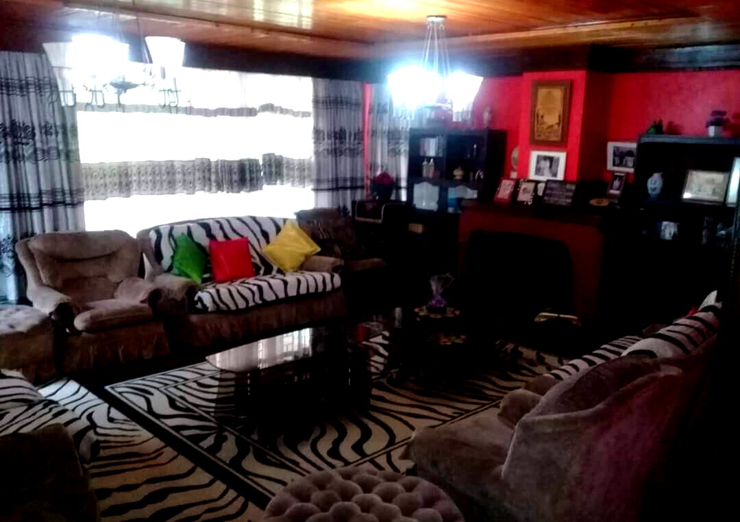 6-Ensuite Townhouse on Full Acre – Near Galleria & Japanese Schools