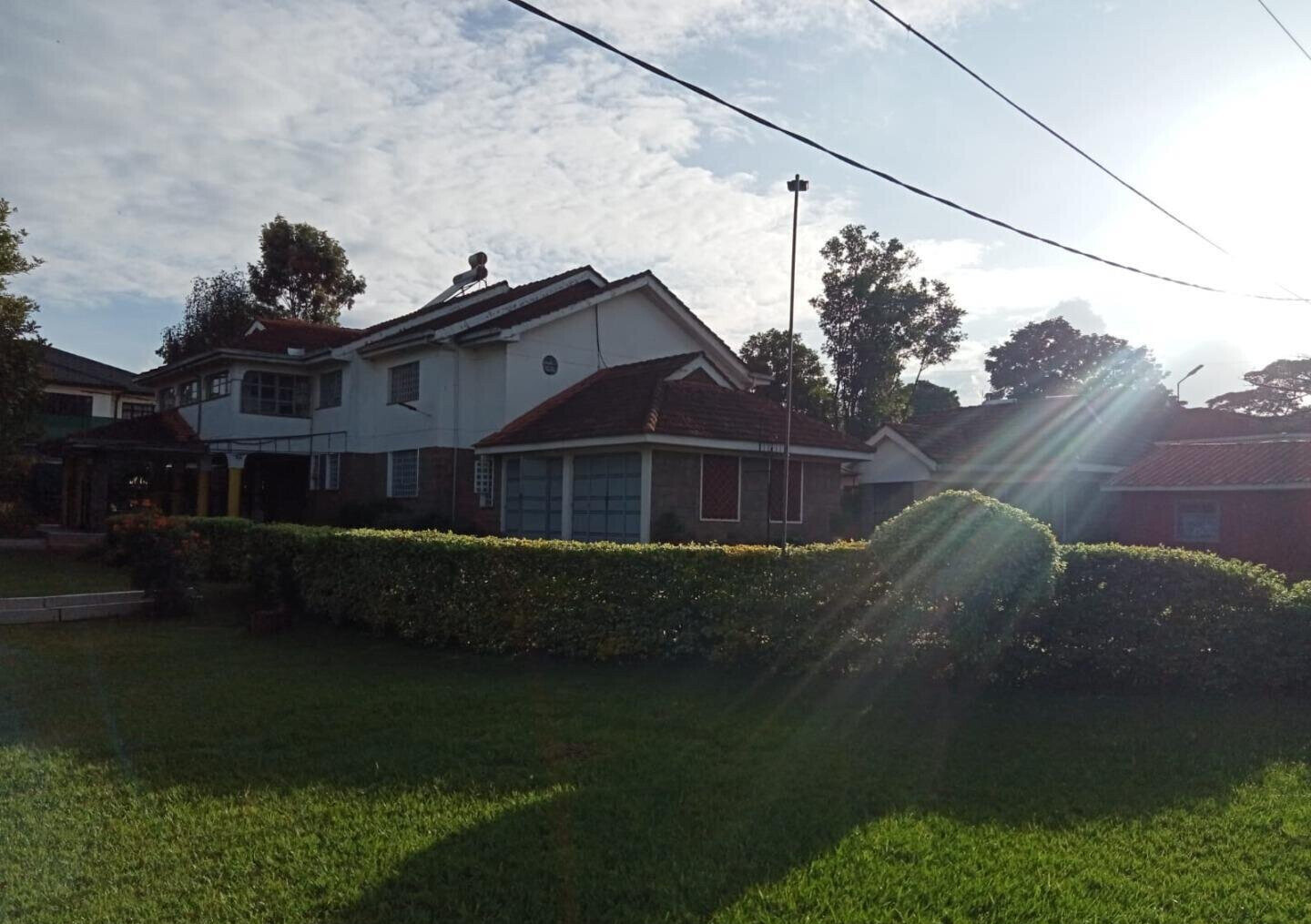 Cozy 1BR Guest Wing at KSh 40K