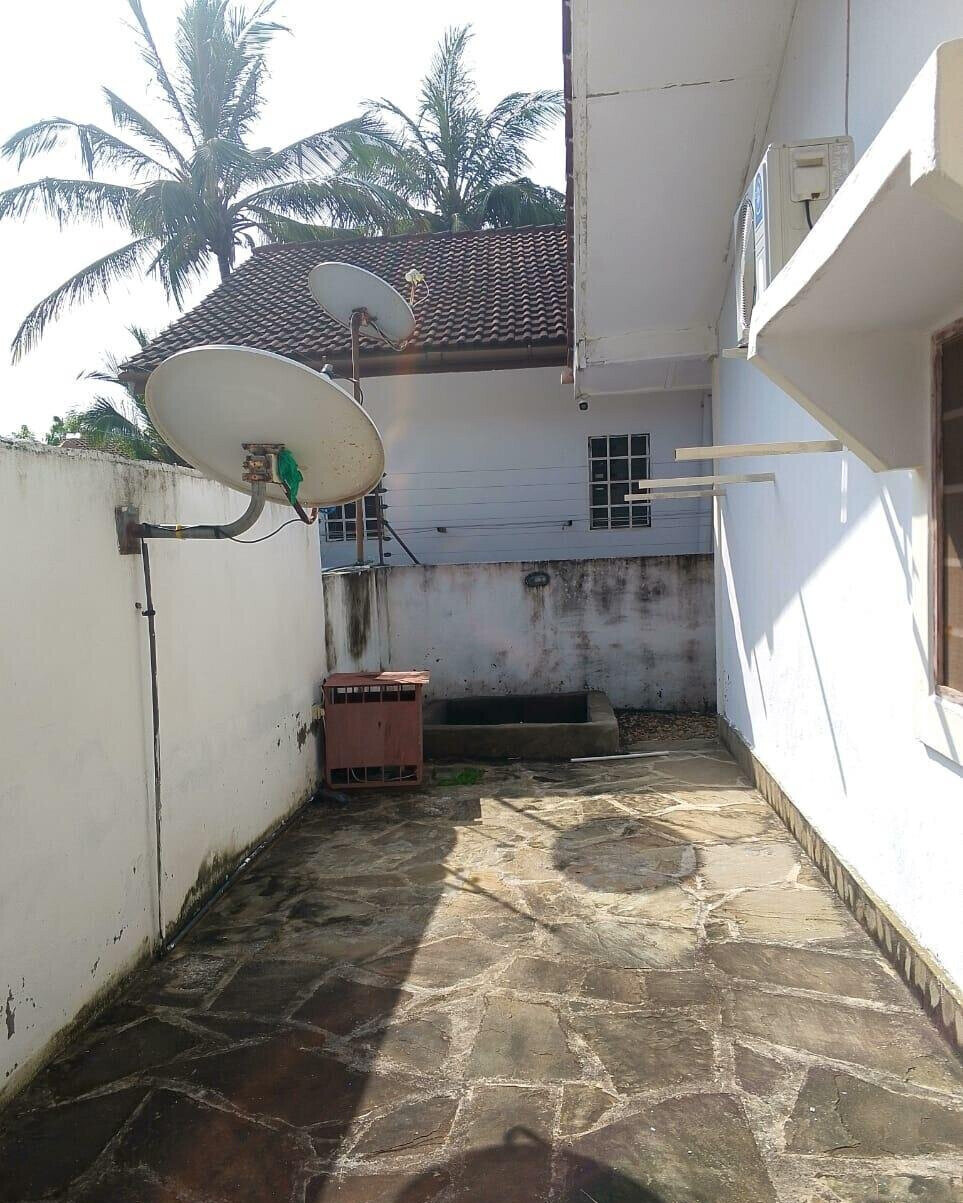 2BR Beach Townhouse 500m to Shore – Malindi
