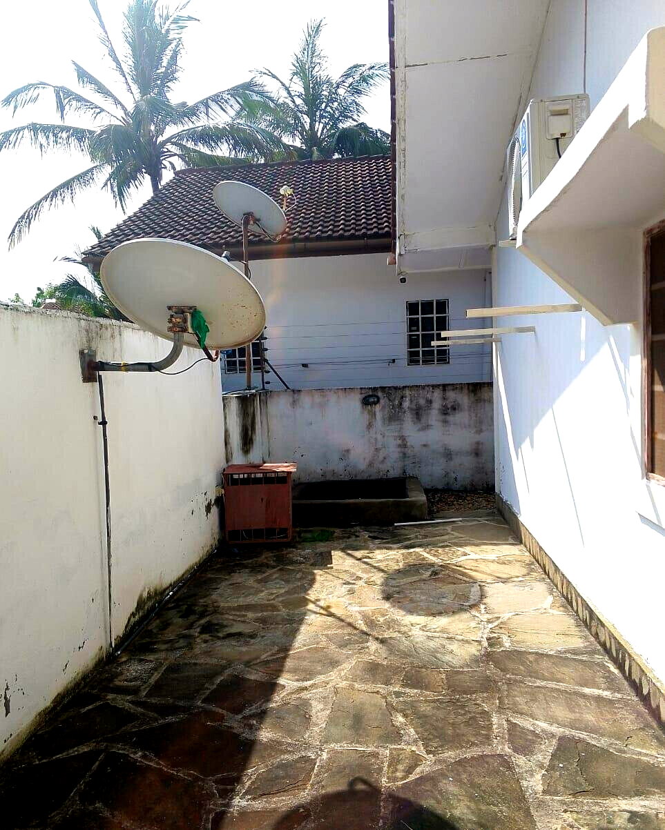 2BR Beach Townhouse 500m to Shore – Malindi
