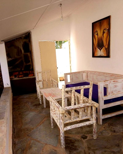 2BR Beach Townhouse 500m to Shore – Malindi