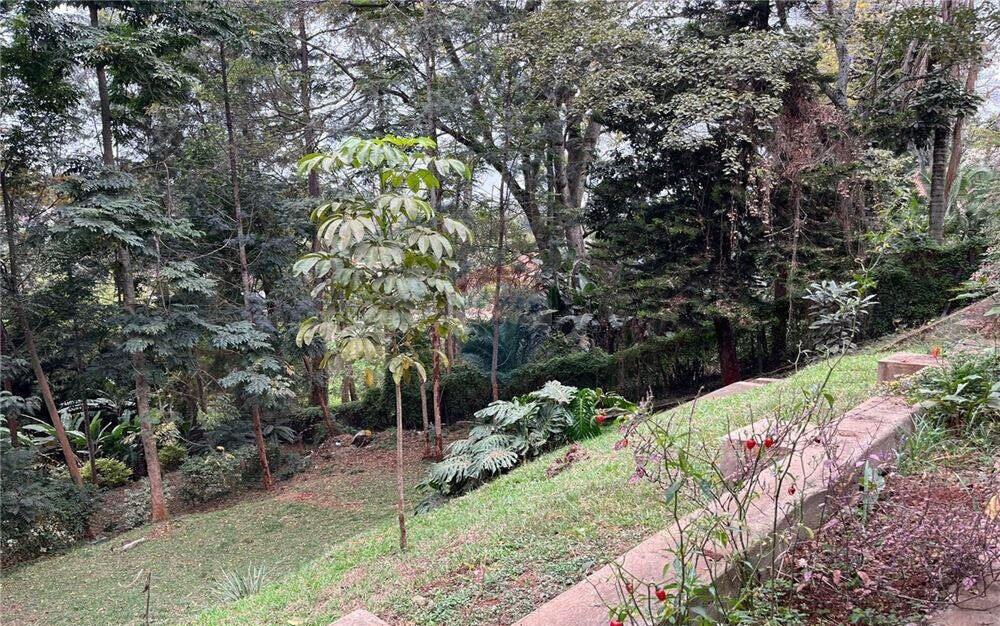 1 Acre Plot in Kyuna for KSh 130M