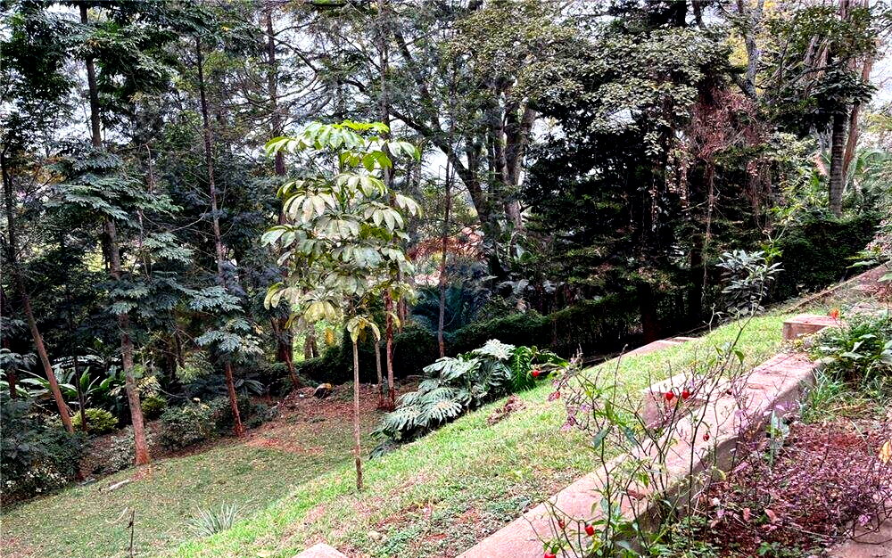 1 Acre Plot in Kyuna for KSh 130M