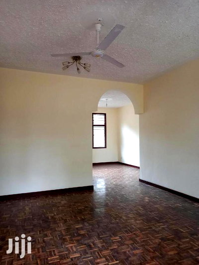 4bdrm Townhouse/Terrace in Nyali for Sale - Image 6