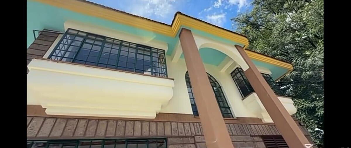 4-Ensuite Townhouse with DSQ & Tarmac Access - Brookside, Westlands