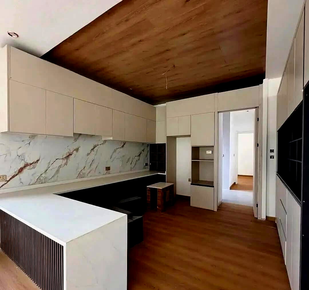 5-Ensuite Townhouse with DSQ & Private Garden - Lavington