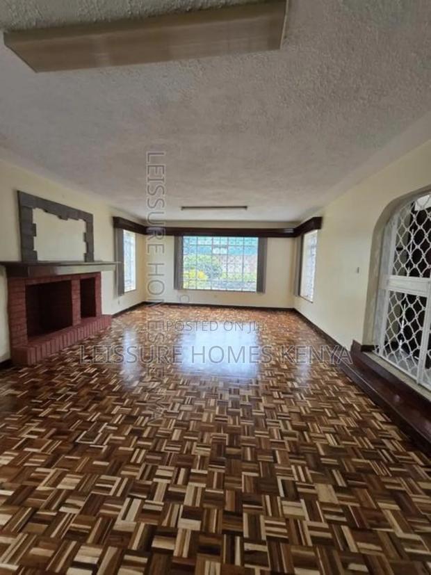 6bdrm House in Muthangari for rent