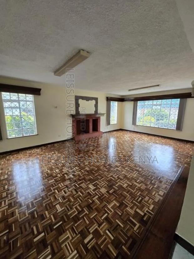 6bdrm House in Muthangari for rent