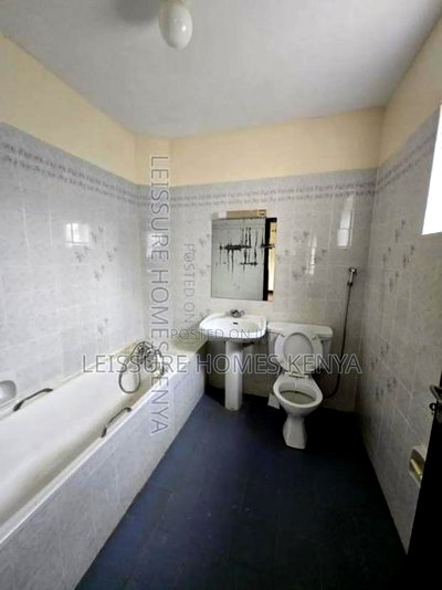 6bdrm House in Muthangari for rent - Image 13