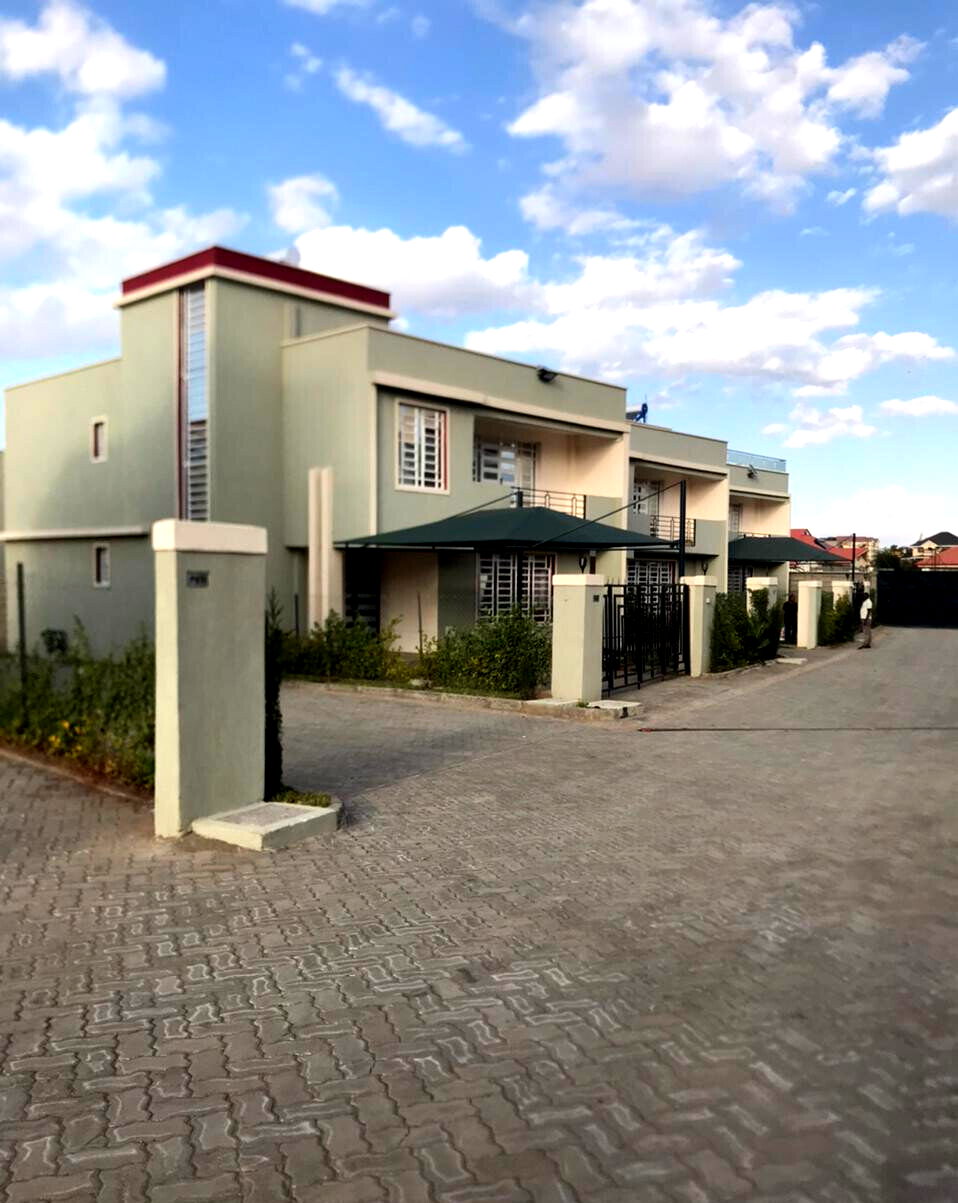 4BR All-Ensuite Villas with DSQ & Clubhouse - Kitengela