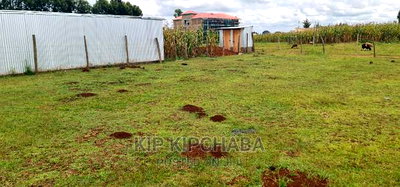 1/8 Second Plot Tarmac on Sale in Kibulgeny Kiplombe Eldoret - Image 1