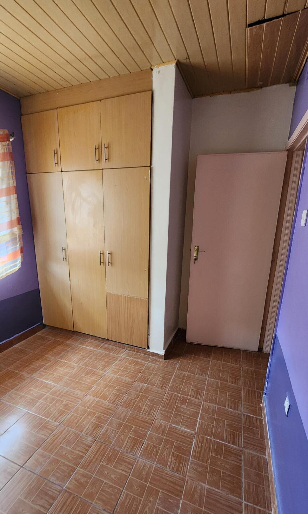 Quarter Acre 3BR Home with Garden