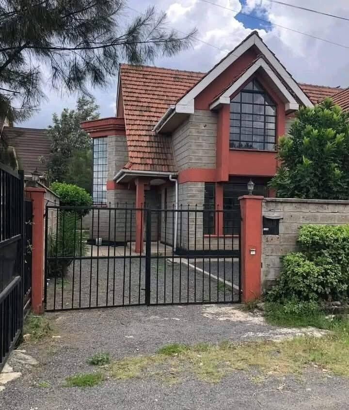 4BR Townhouse in Gated Community Near Tarmac - Syokimau