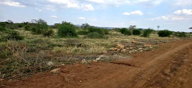 2 Acres for Sale in Lukenya