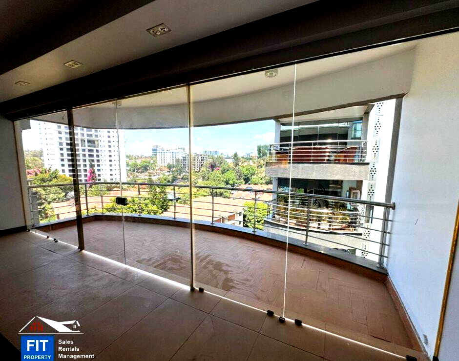 3BR All-Ensuite with Jacuzzi & Resort Amenities - Riverside Drive